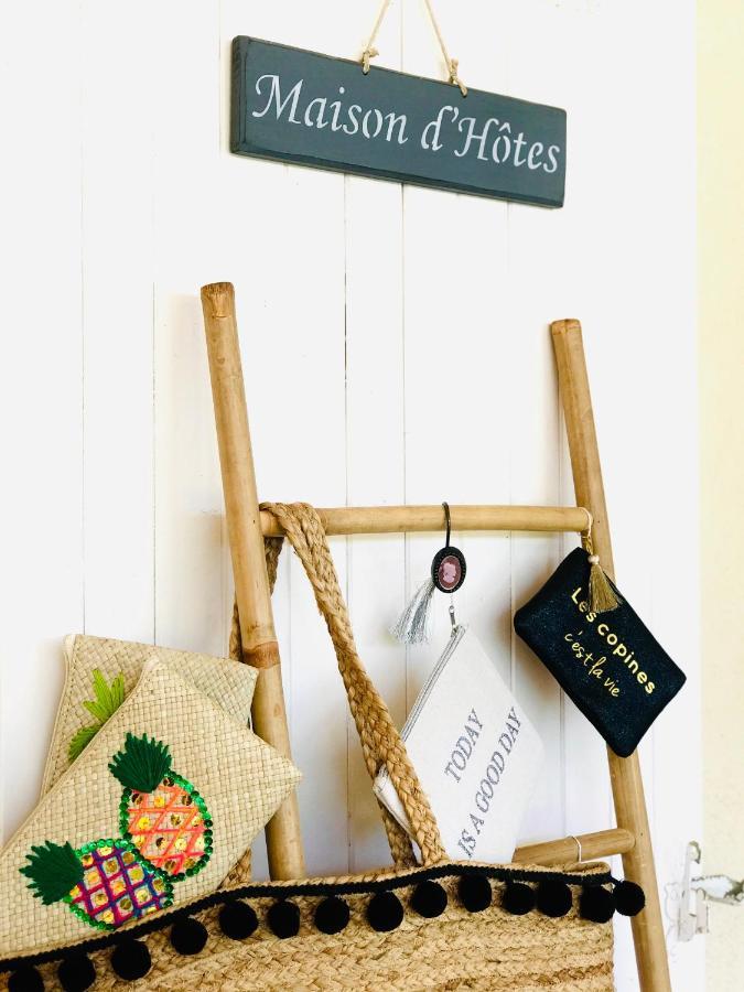 Atelier Des Vidaux Bed & Breakfast Saint-Aunes Eksteriør bilde