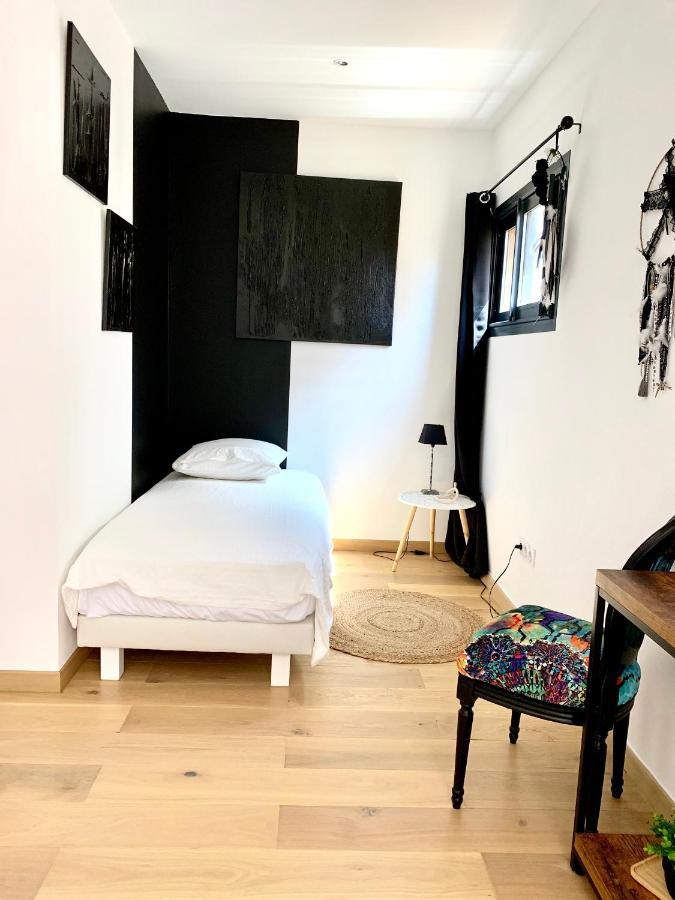 Atelier Des Vidaux Bed & Breakfast Saint-Aunes Eksteriør bilde